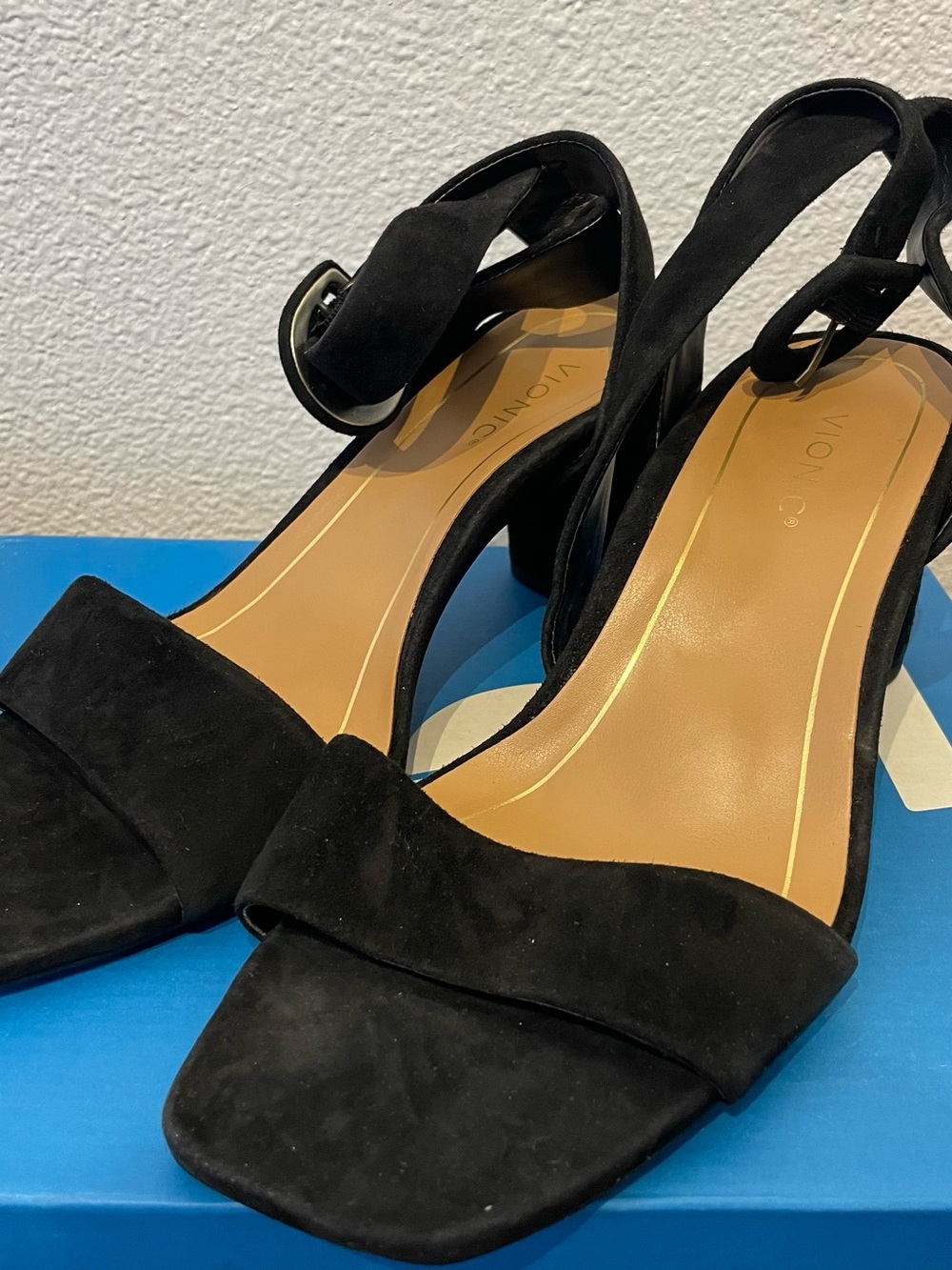 Vionic Black Suede Square-Toe Block Heel Sandals
